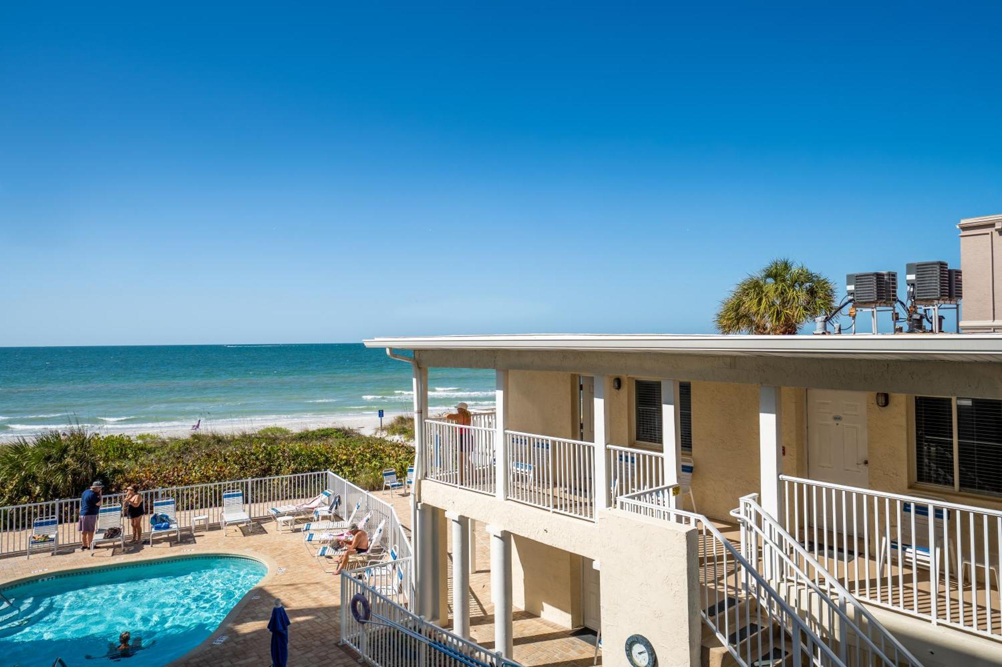 Apartment Emerald On The Water - Formerly Belleair Club Clearwater Beach